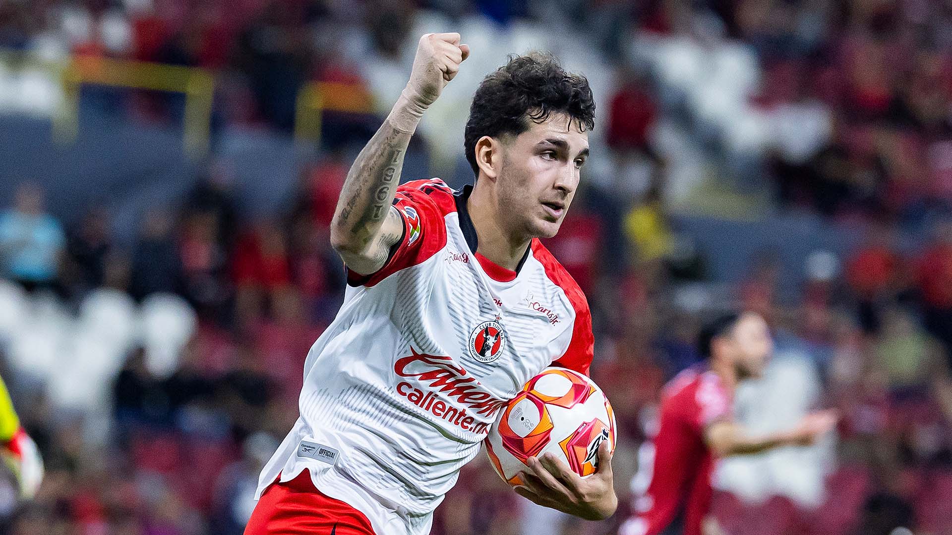 La jauría visitó a la academia.